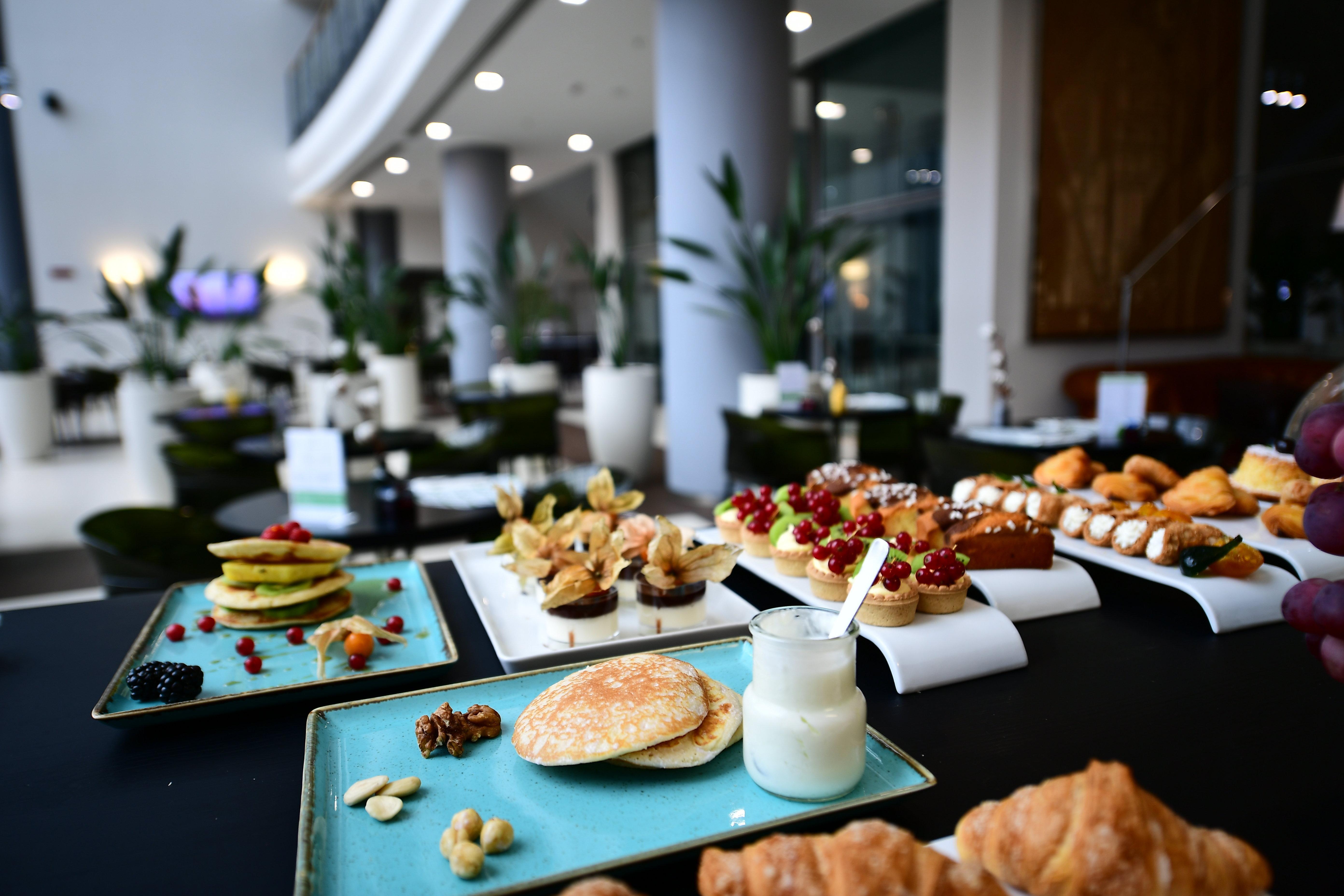 Holiday Inn Nola - Naples Vulcano Buono By Ihg Extérieur photo