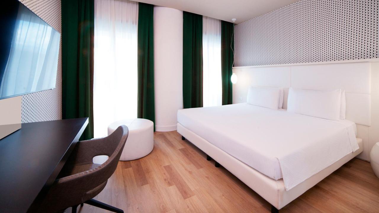 Holiday Inn Nola - Naples Vulcano Buono By Ihg Extérieur photo